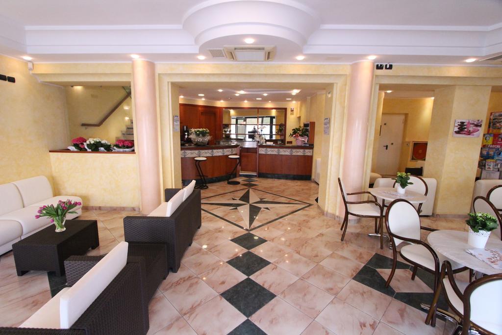 Hotel Misano Misano Adriatico Exterior photo